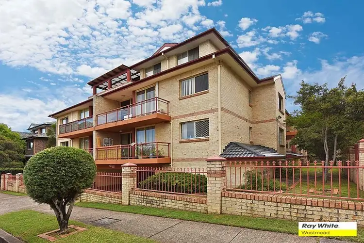 10/25 Parkside Lane, Westmead NSW 2145