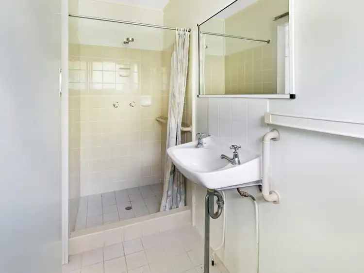 Sixth view of Homely unit listing, 4/37 Christensen Street, Yeronga QLD 4104