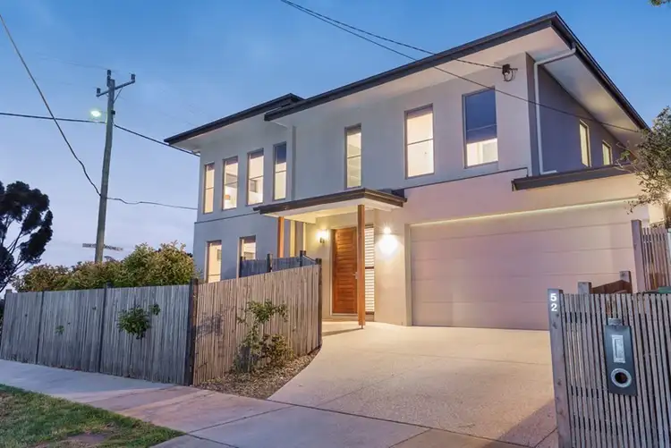 52 Cook Street, Newtown VIC 3220