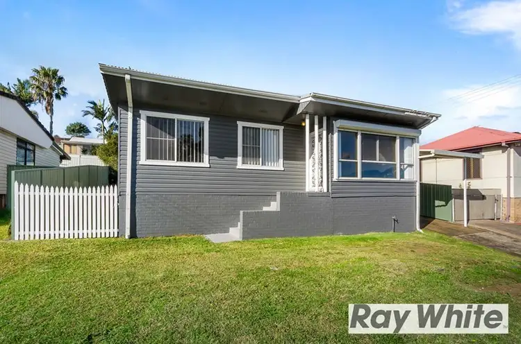19 Barber Street, Berkeley NSW 2506