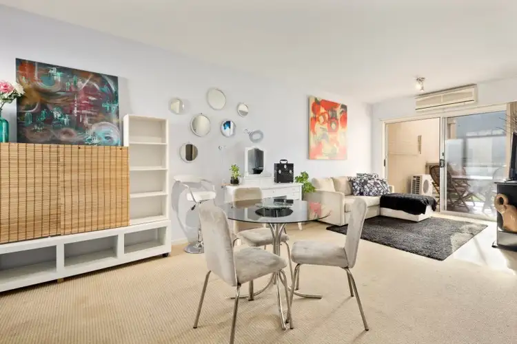 11/82-86 Atherton Road, Oakleigh VIC 3166