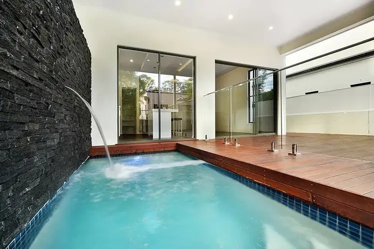 Fourth view of Homely townhouse listing, 2/7 Heeb Street, Bundall QLD 4217