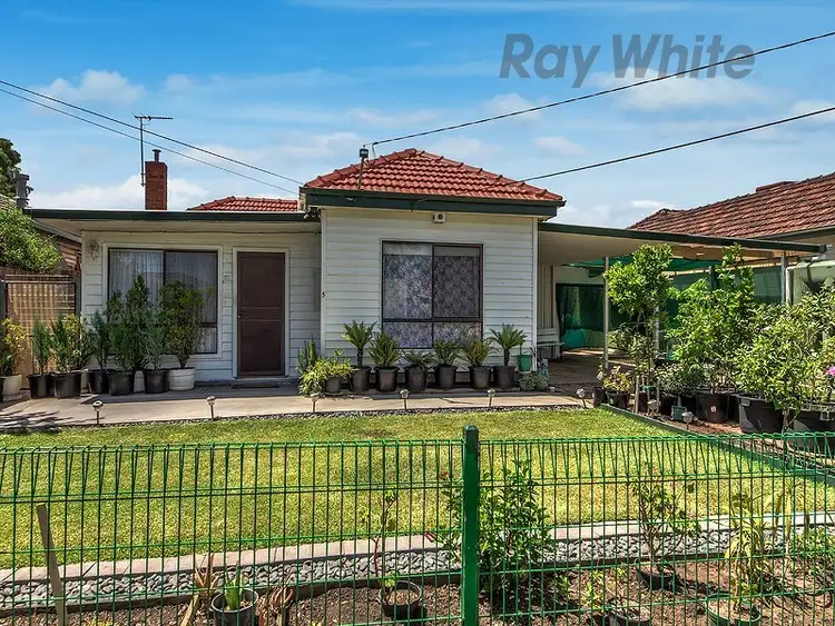 5 Perry Street, St Albans VIC 3021