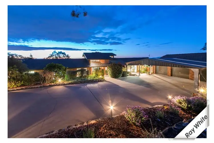 8 Severne Street, Greenleigh NSW 2620