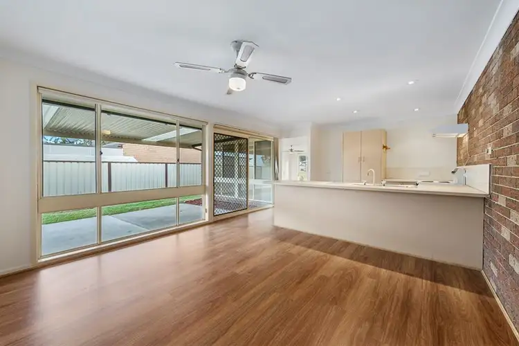 Fifth view of Homely house listing, 2/6 Guardian Crescent, Bligh Park NSW 2756