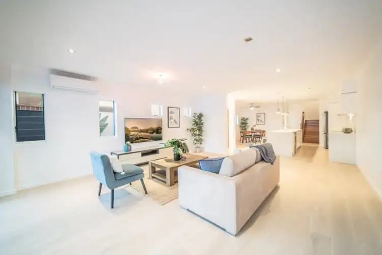 Sixth view of Homely villa listing, 2/135 Stanhill Drive, Chevron Island QLD 4217