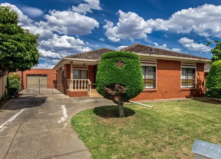 4 Rushdale Court, Kings Park VIC 3021