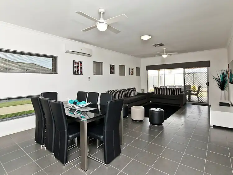 Fifth view of Homely house listing, 1/33 Kootingal Bend, Baldivis WA 6171