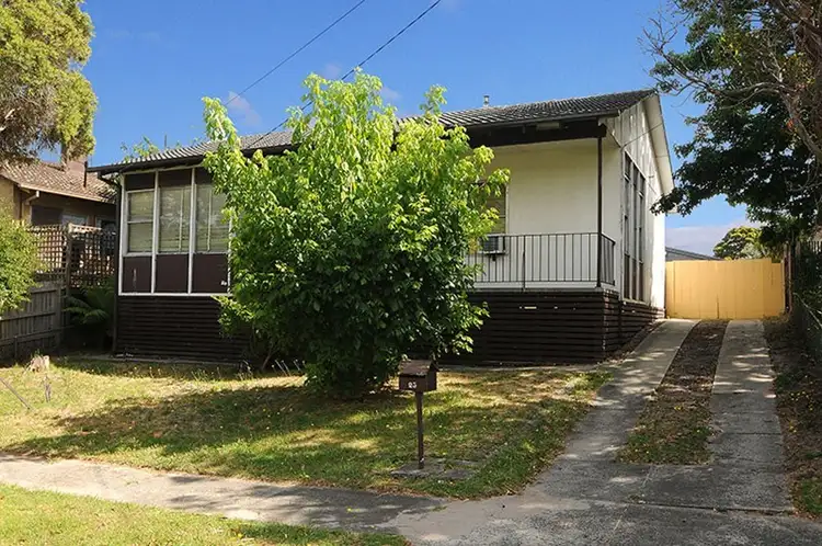 23 Hickory Crescent, Frankston North VIC 3200