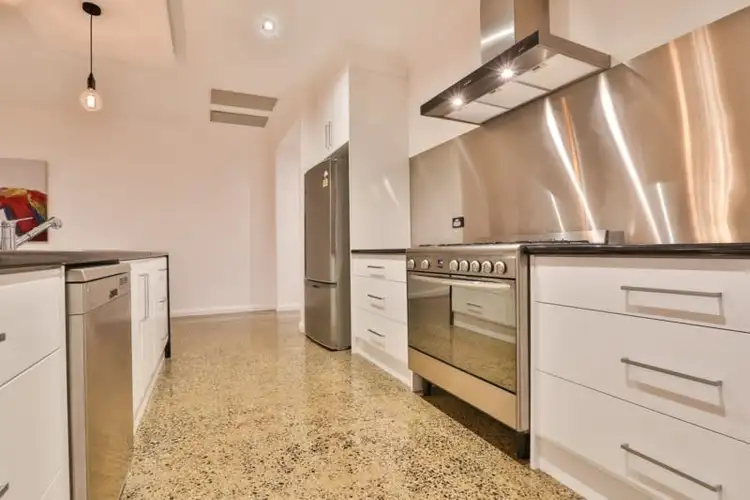 Sixth view of Homely house listing, 27 Philippa Crescent, Mildura VIC 3500