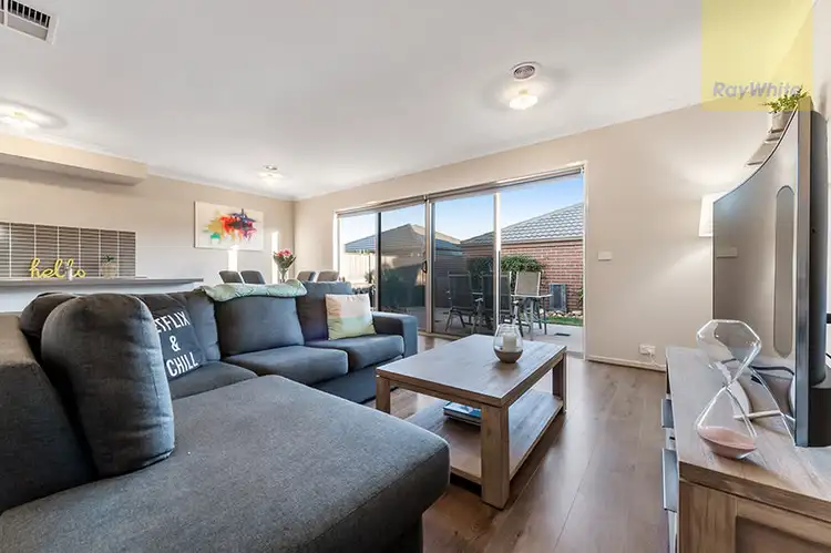 Second view of Homely house listing, 289 Brookfield Boulevard, Craigieburn VIC 3064