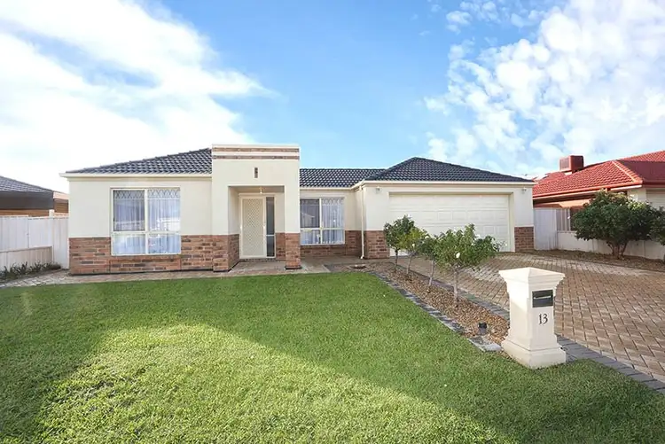 13 Cockle Avenue, Aldinga Beach SA 5173