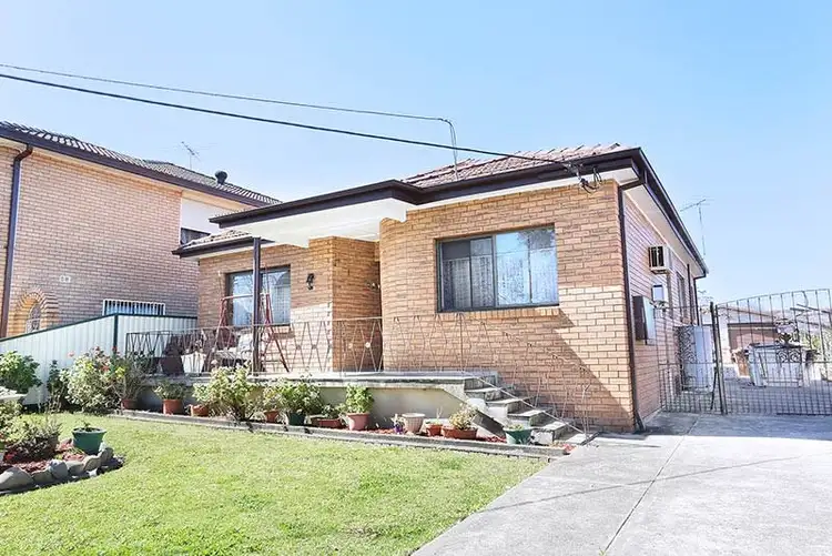 113 King Road, Fairfield West NSW 2165