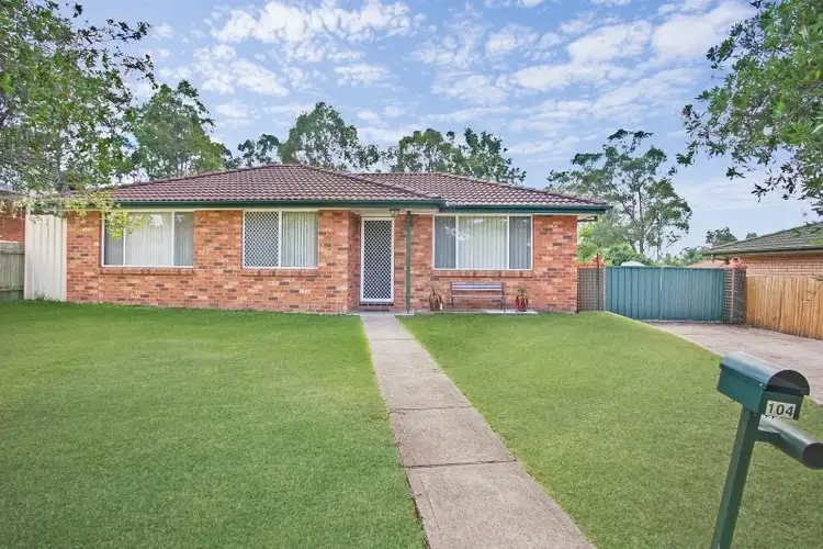 104 Chelmsford Drive, Metford NSW 2323