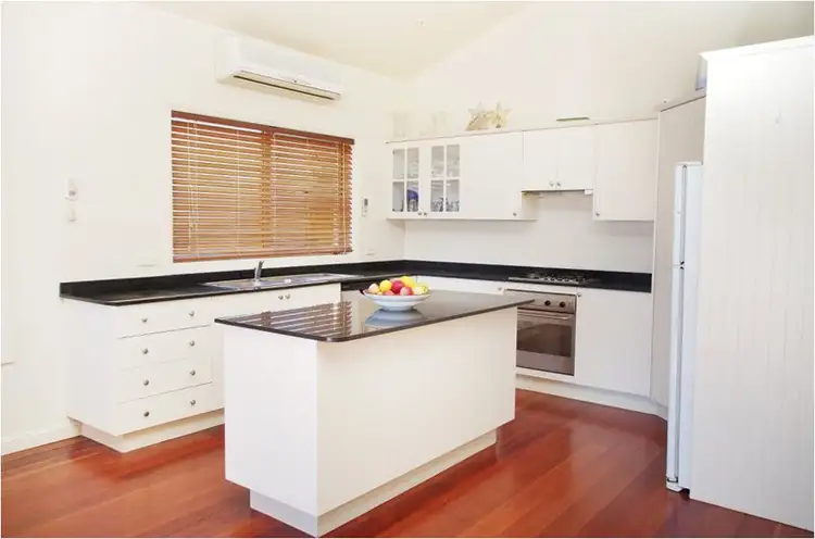 8 Jenwood Avenue, Mittagong NSW 2575