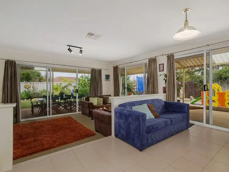 Seventh view of Homely house listing, 105 The Avenue, Warnbro WA 6169