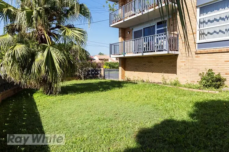 6/245 Cavendish Road, Coorparoo QLD 4151