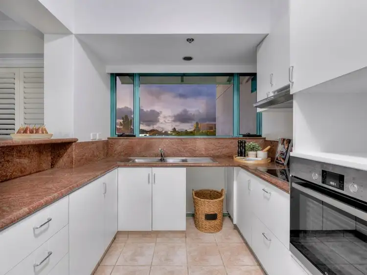 Seventh view of Homely apartment listing, 8/23 Harbour Road, Hamilton QLD 4007