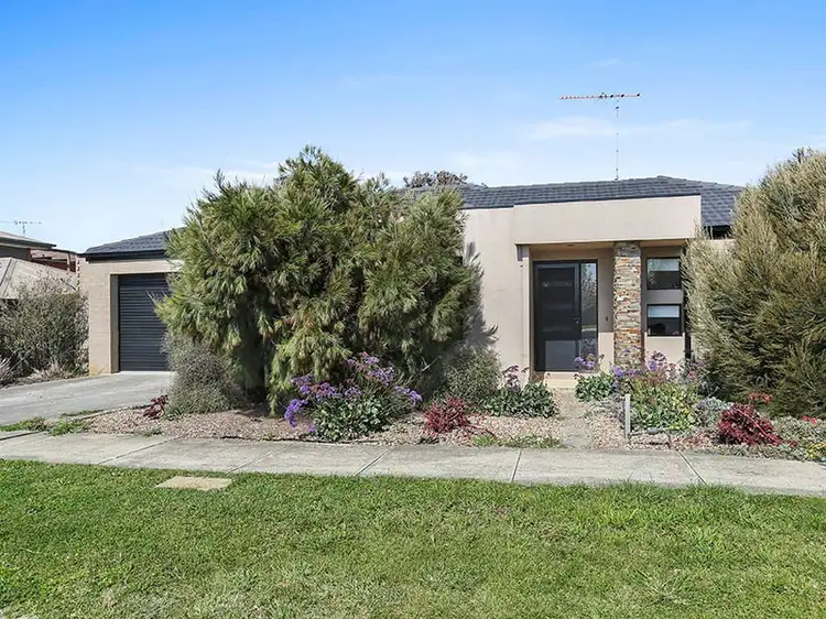 1/175 Heyers Road, Grovedale VIC 3216