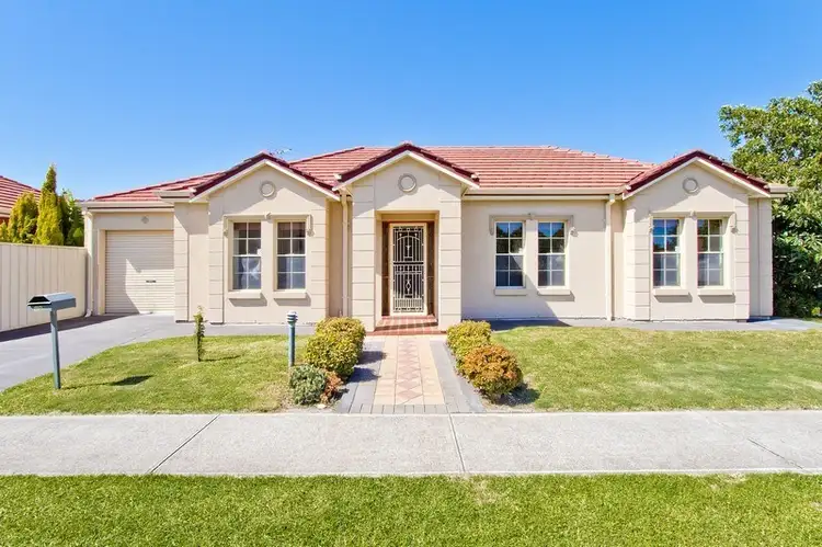 13 Kingborn Avenue, Seaton SA 5023