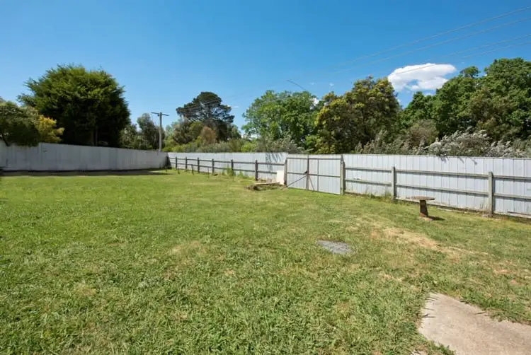 Fifth view of Homely house listing, 10 Danaher Avenue, Wallan VIC 3756
