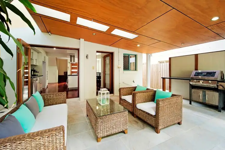 Third view of Homely other listing, 2/49 Burra Street, Chevron Island QLD 4217