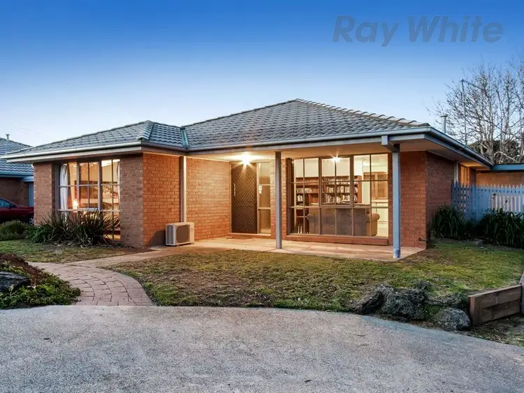 2/2 Catherine Parade, Frankston VIC 3199