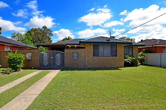 6 Pattie Place, Woy Woy NSW 2256