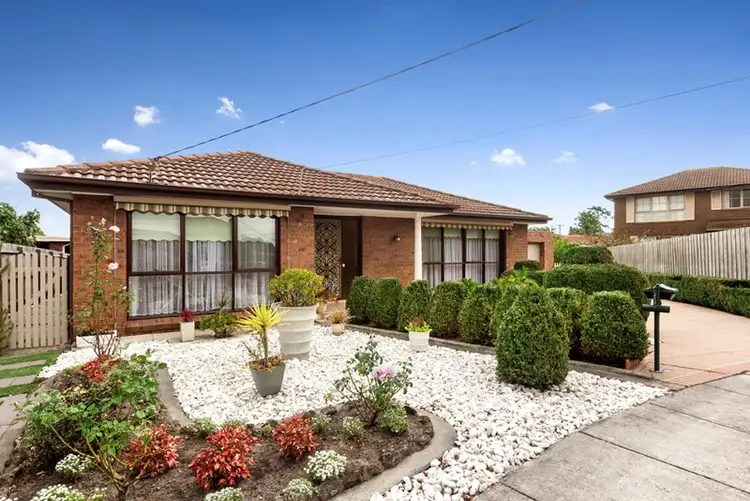 1 Mandorah Court, Oakleigh South VIC 3167