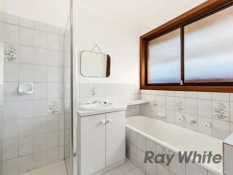 Fifth view of Homely house listing, 11 Nadur Court, St Albans VIC 3021