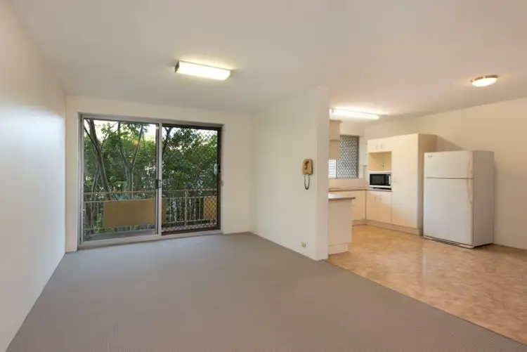 2/111 Glenalva Terrace, Enoggera QLD 4051