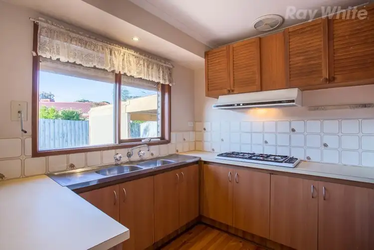 Sixth view of Homely house listing, 5 Dryden Court, Bundoora VIC 3083