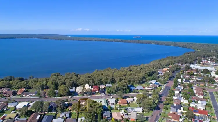 Main view of Homely house listing, 16 Sunrise Avenue, Budgewoi NSW 2262