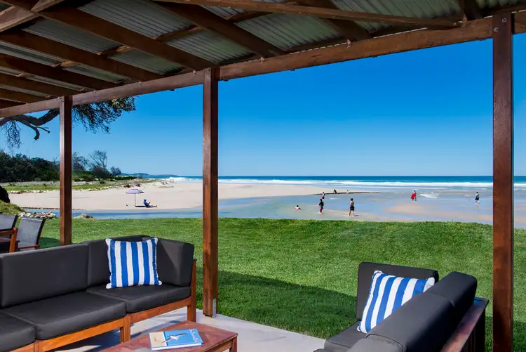 25 Ocean Road, Brooms Head NSW 2463