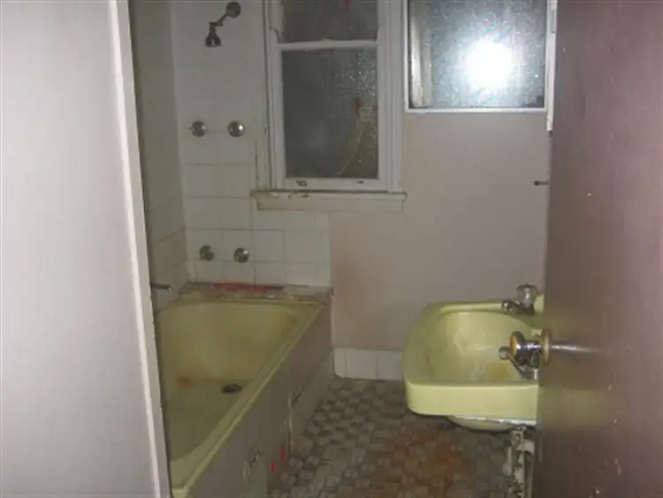 Fifth view of Homely house listing, 7 Greene Avenue, Coonamble NSW 2829