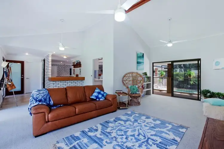 66 Coorabin Court, Tallebudgera QLD 4228
