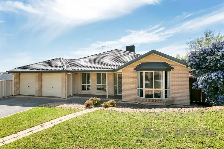 19 Fuschia Street, Huntfield Heights SA 5163