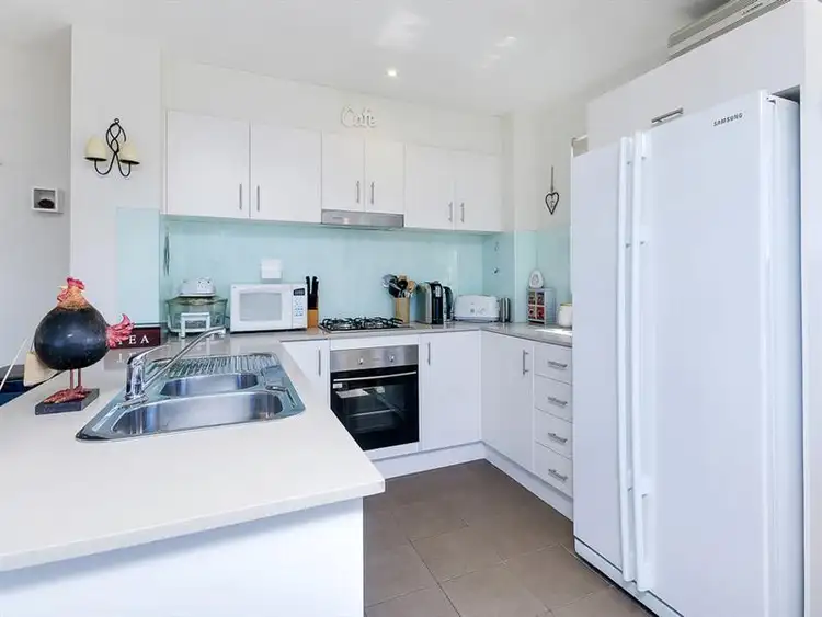 Third view of Homely unit listing, 9/22-24 Beatson Street, Wollongong NSW 2500
