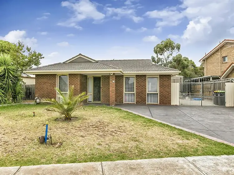 39 Chelmsford Way, Melton West VIC 3337