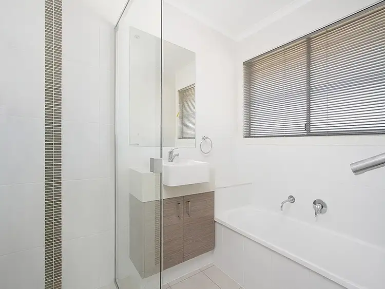 Sixth view of Homely house listing, 11 Tanah Merah Avenue, Tanah Merah QLD 4128
