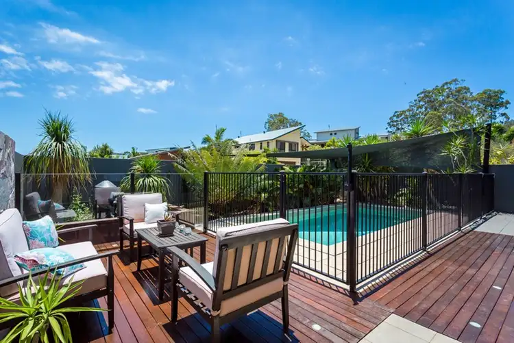 26 Frog Rock Crescent, Reedy Creek QLD 4227