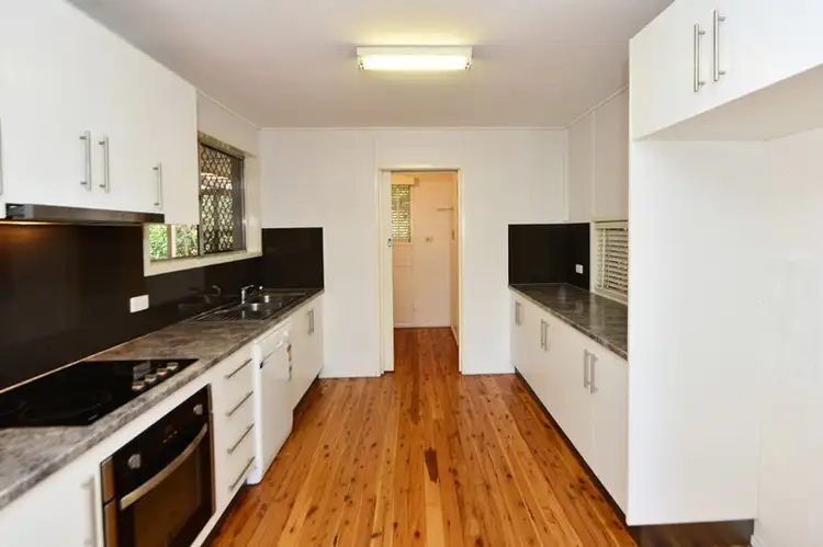 Fourth view of Homely house listing, 4 Macqueen Street, Mount Lofty QLD 4350
