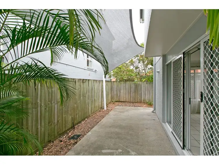 Sixth view of Homely house listing, Unit 20/83 Dibar Street, Wynnum QLD 4178