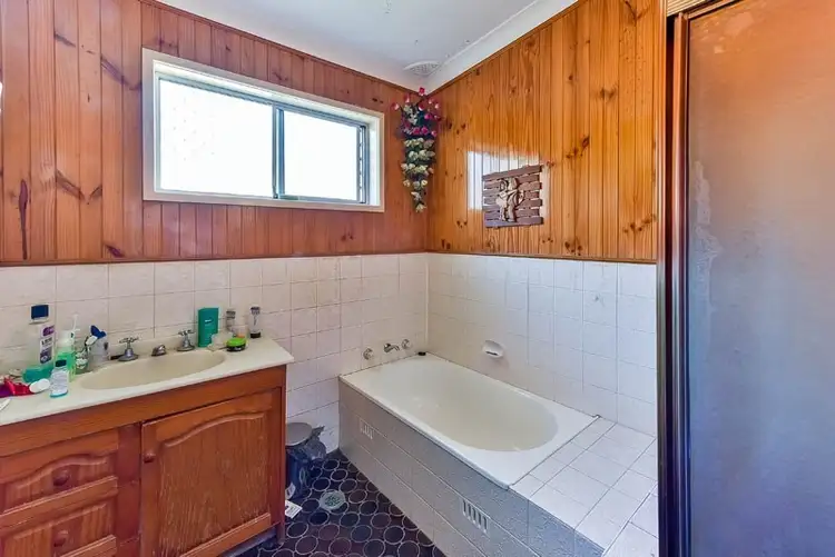 Fifth view of Homely house listing, 5 Koala Avenue, Ingleburn NSW 2565