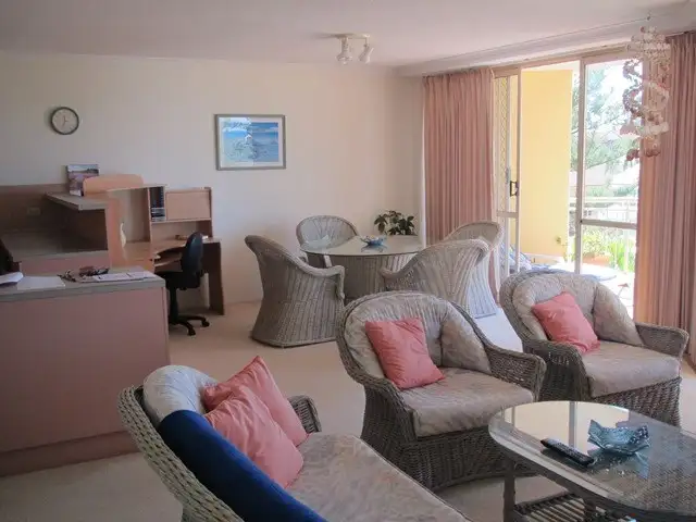 Fifth view of Homely unit listing, 10/10 Dudley Street, Mermaid Beach QLD 4218