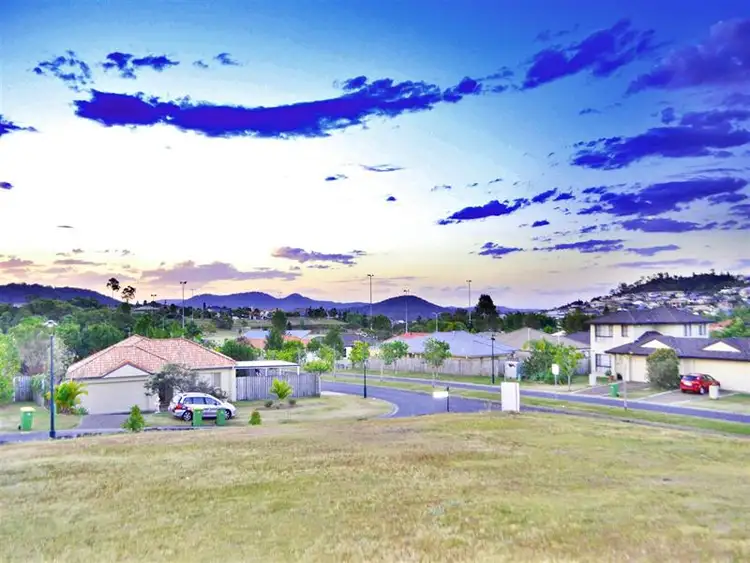 2a Carter Street, Pacific Pines QLD 4211