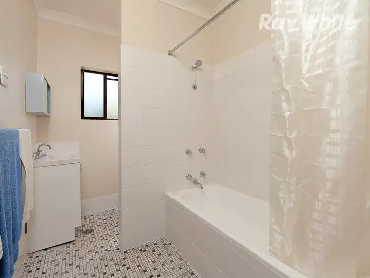 Sixth view of Homely unit listing, 7/195 Alexandra Street, East Albury NSW 2640