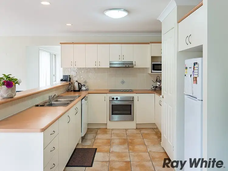 Second view of Homely house listing, 21 Pinedale Crescent, Parkinson QLD 4115