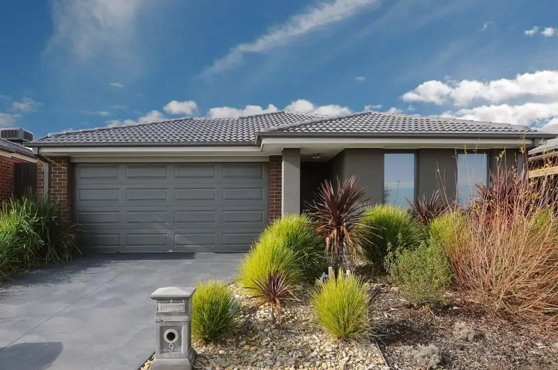 Main view of Homely house listing, 9 Jupiter Crescent, Cranbourne West VIC 3977