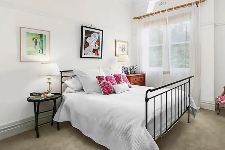 Third view of Homely apartment listing, 2/31 Darling Point Road, Darling Point NSW 2027